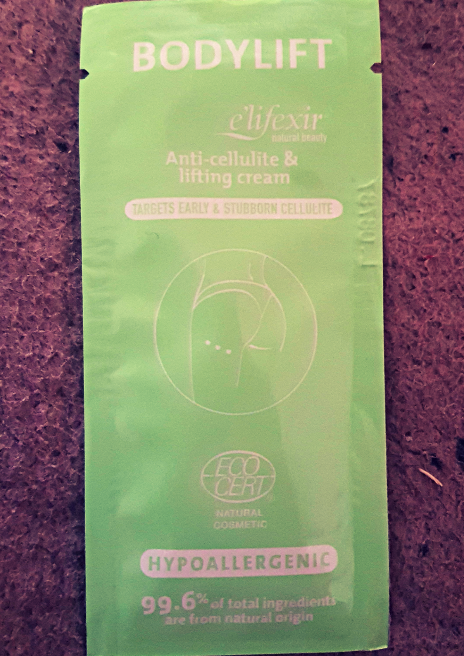Green sachet with Bodylift written on it with a diagram of a pushed up bottom