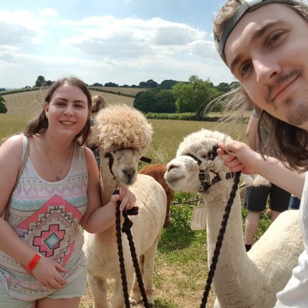 2 Alpacas with Amy and Gabe at Charnwood Forest